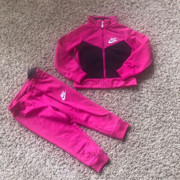 toddler nike tracksuit